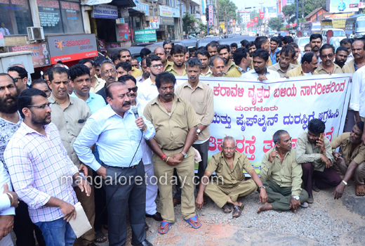 Citizens protest